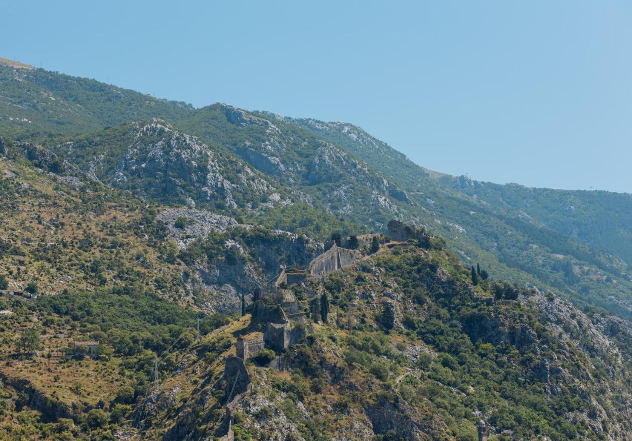 Berge Apartments Kotor Exterior photo